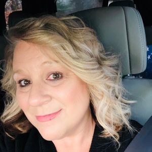 Meet your Posher, Cheryl